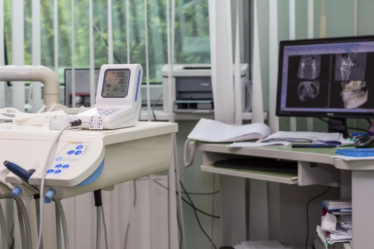 Digital imaging dental clinic