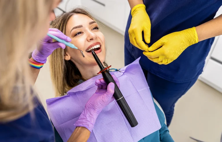 Dental bonding procedure treatment